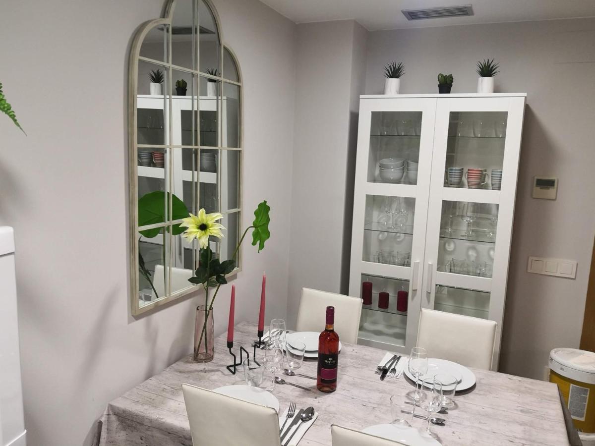 Appartamento Seahomes Vacations, Beach&pool, In Fenals